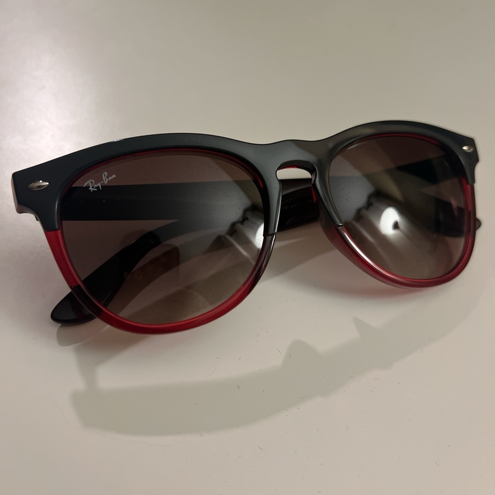NWT Iris Ray-Ban Black and Red Gradient Sunglasses - Picture 3 of 7